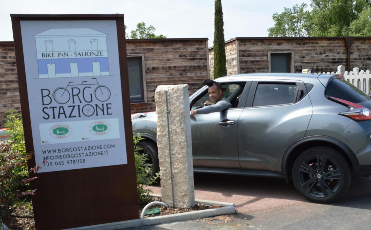 Borgo Stazione Bike Inn ヴァレッジョ・スル・ミンチョ エクステリア 写真